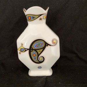 Royal Tara rosebud vase. Made in Ireland.